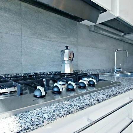 アパート Giulietti